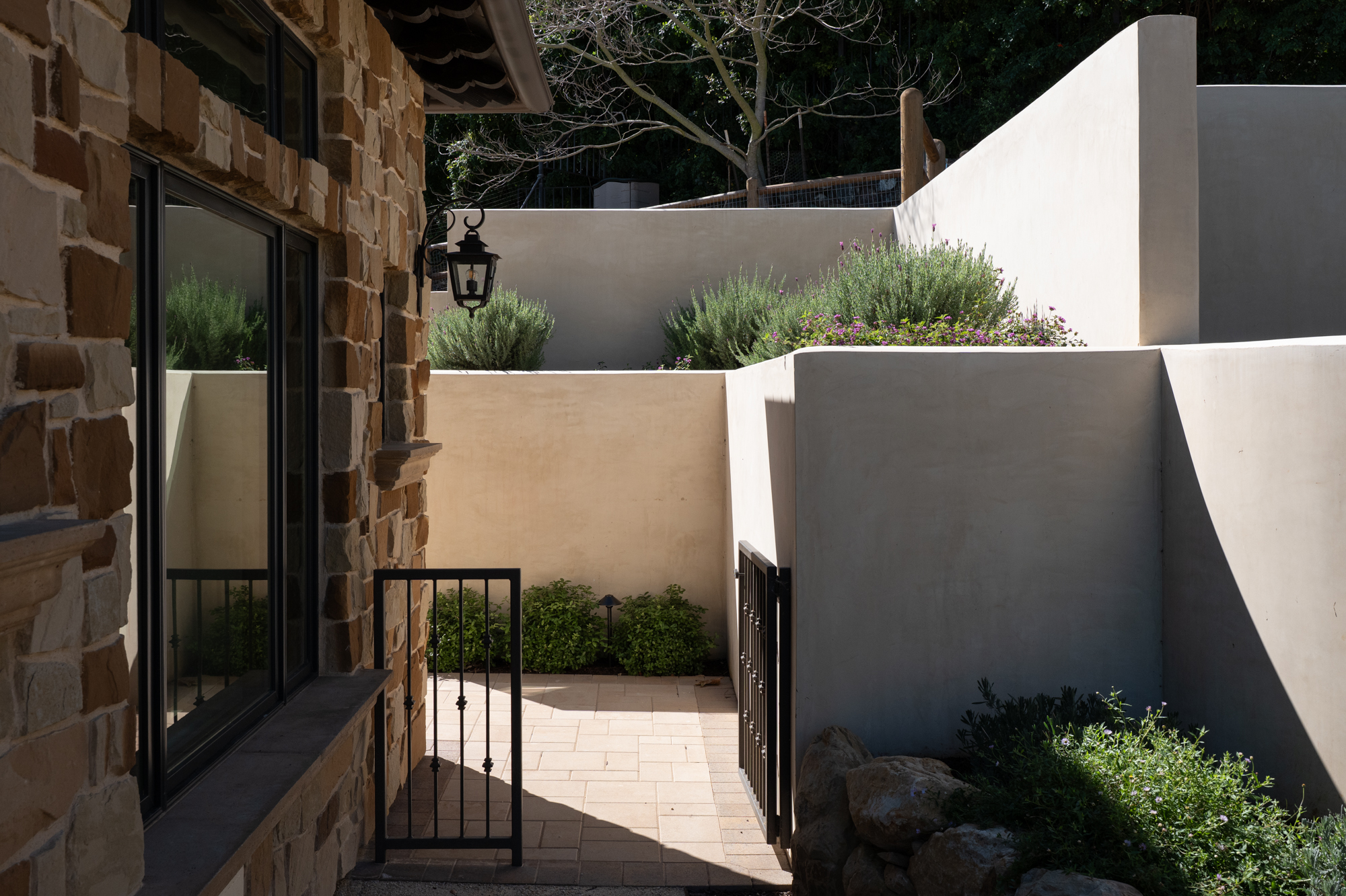 1444 Paseo WEB-45